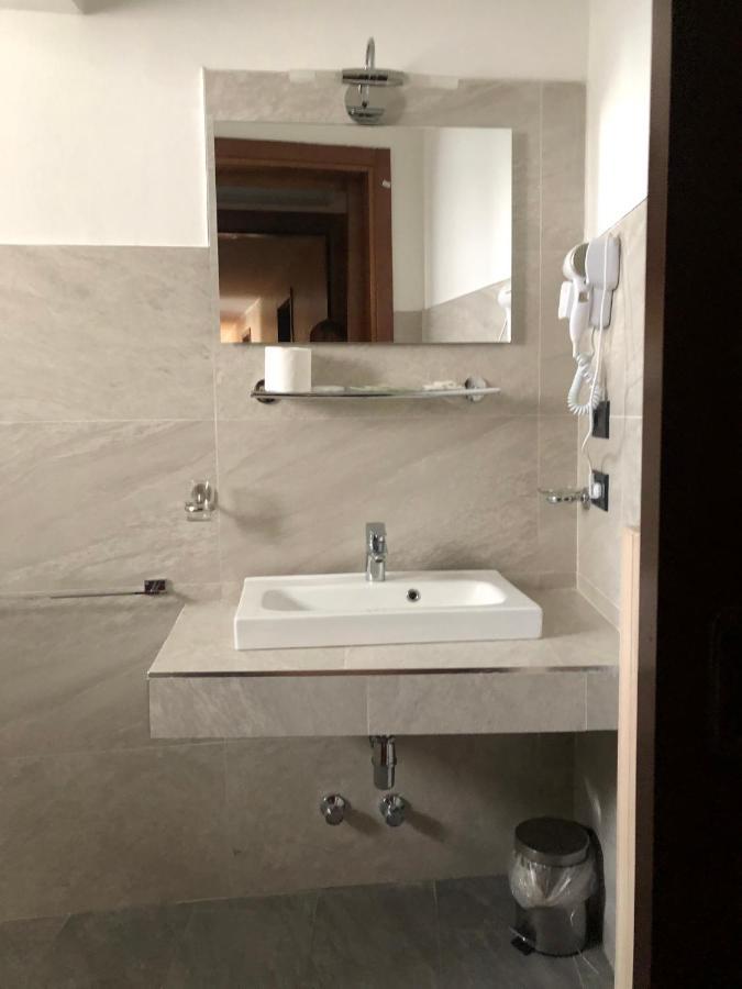Hotel Nuovo Milán Exteriér fotografie